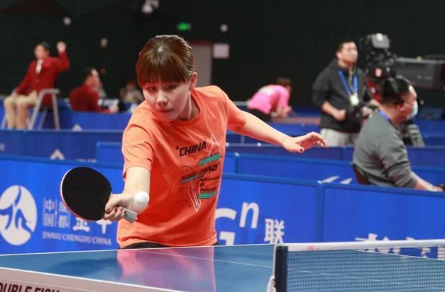 面却有一定 面却有一定