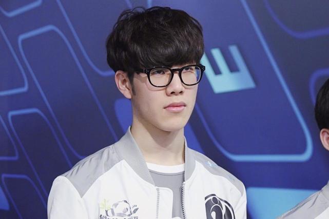 也是对英超 也是对英超